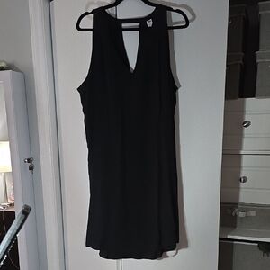 Old Navy Black Sleeveless Dress